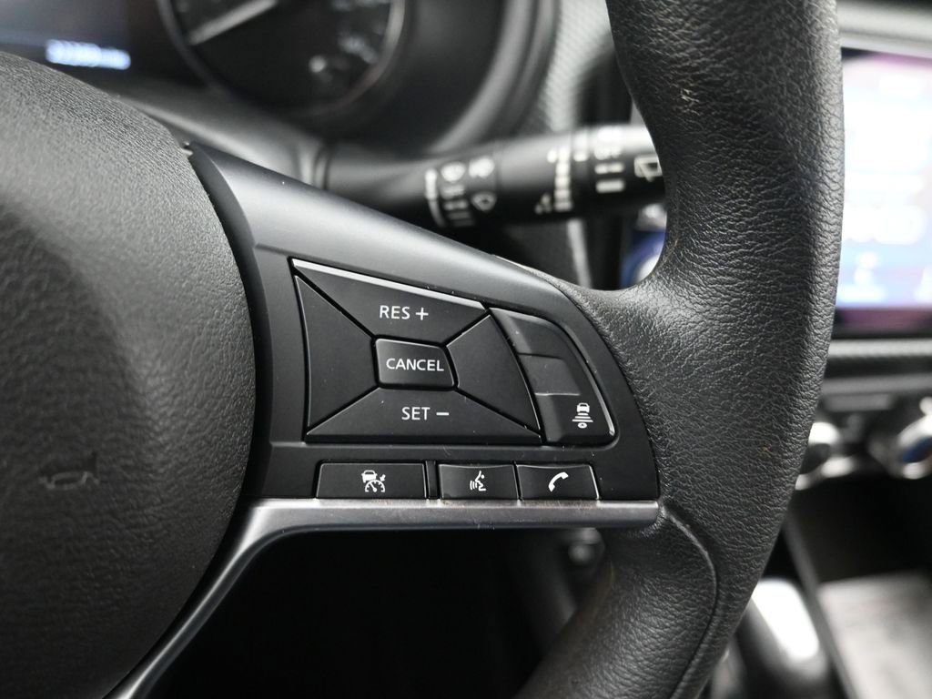Used 2024 Nissan Kicks SV FWD image 17