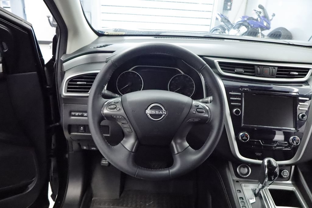 Used 2023 Nissan Murano SV AWD/4WD image 20