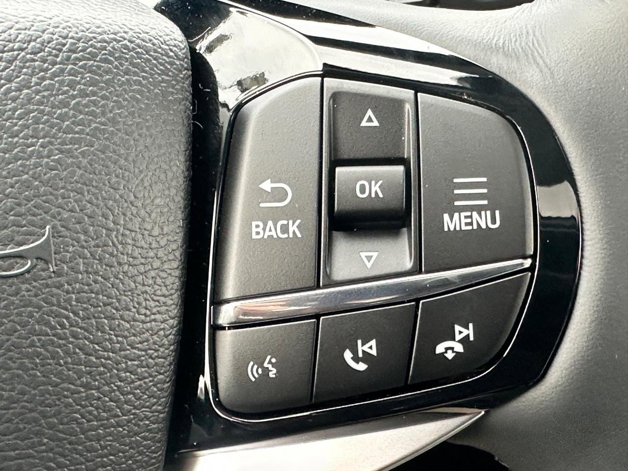 New 2026 Ford Explorer Platinum image 16