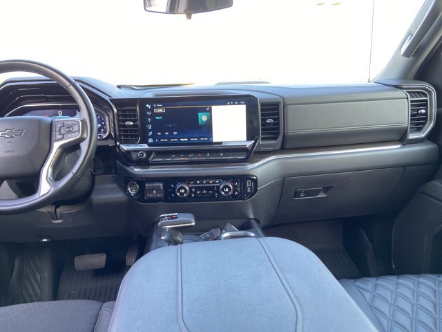 Used 2023 Chevrolet Silverado 1500 LT Trail Boss w/ Protection Package AWD/4WD image 15