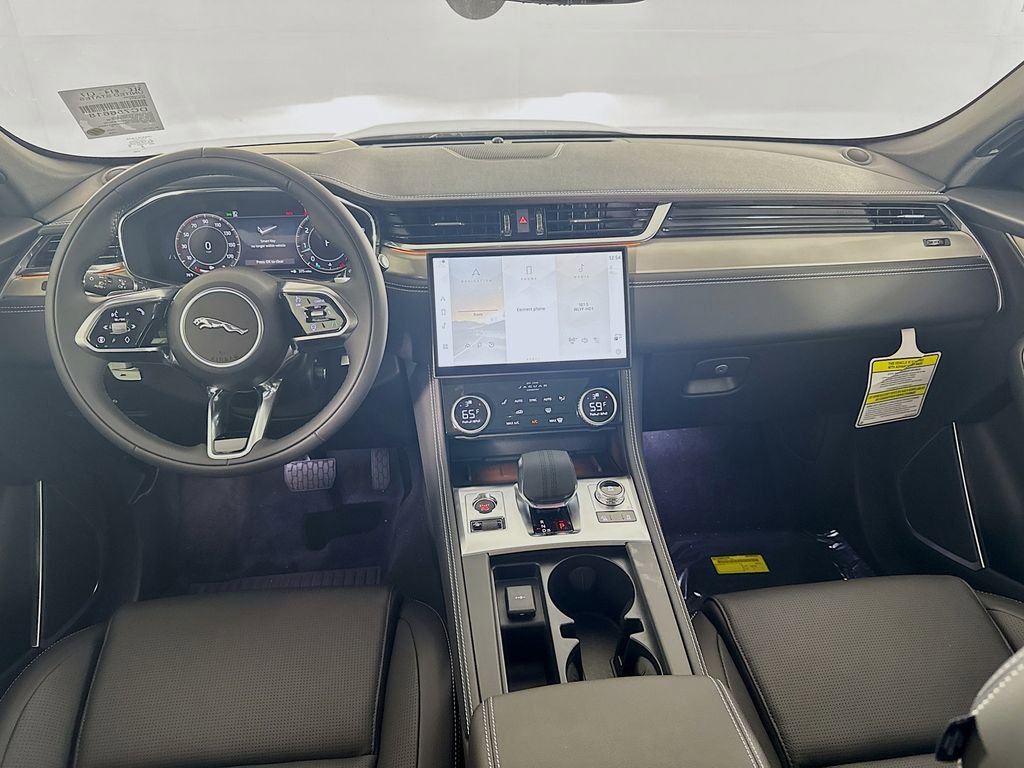 New 2026 Jaguar F-PACE R-Dynamic S image 21