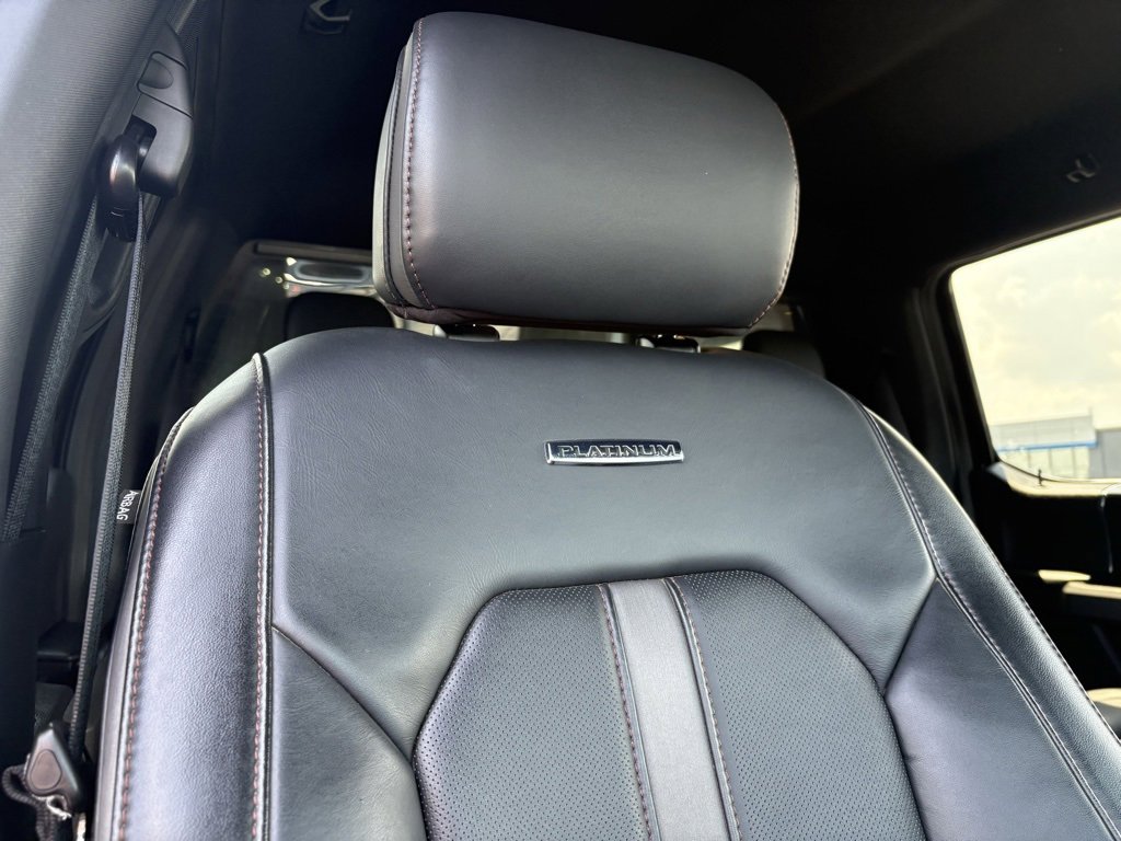 Used 2022 Ford F350 Platinum image 26