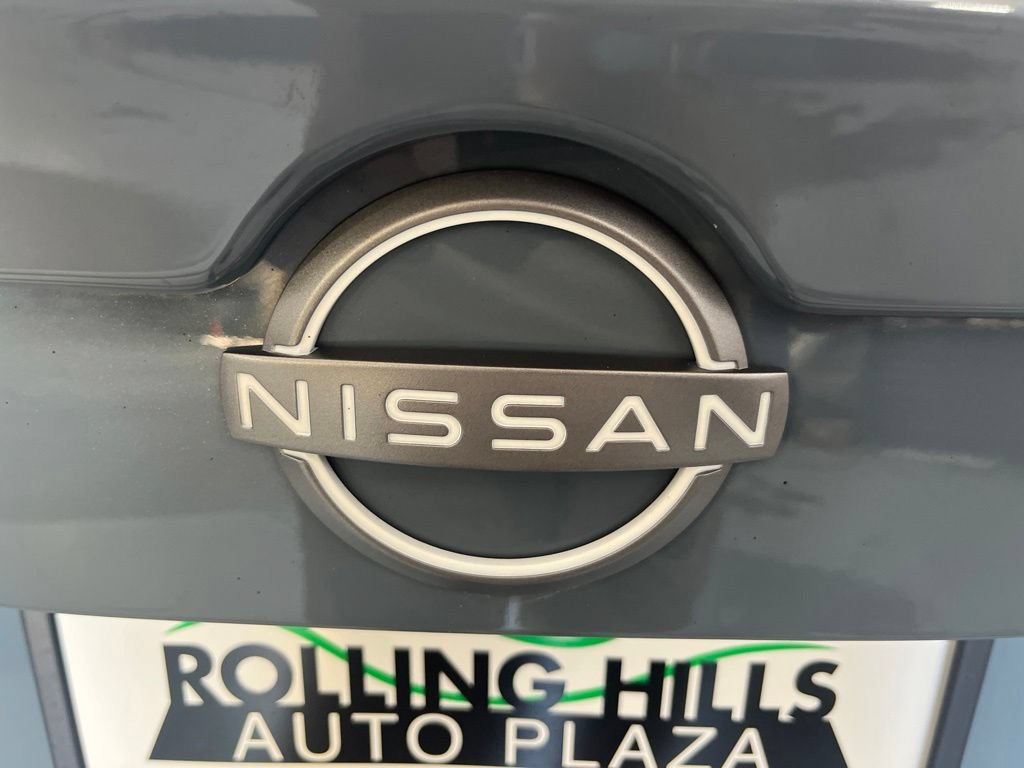 Used 2025 Nissan Sentra SR FWD image 43