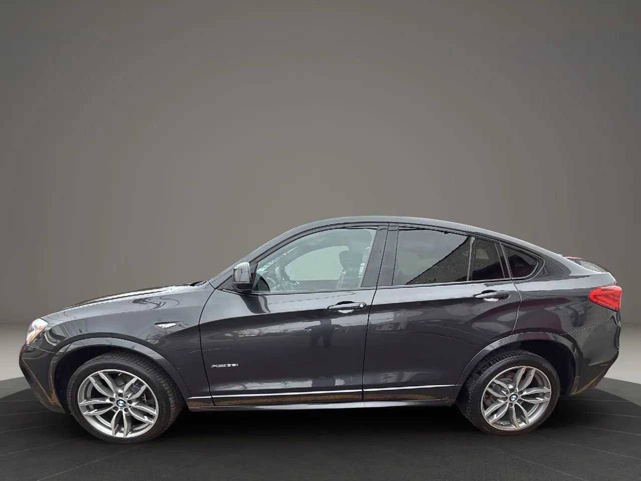 Used 2016 BMW X4 xDrive35i image 4