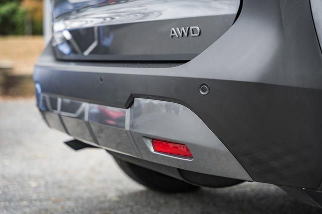 Used 2025 Nissan Kicks SV w/ Charging Package image 9