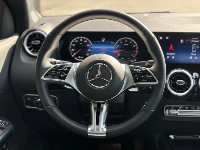 Used 2026 Mercedes-Benz GLA 250 4MATIC image 28