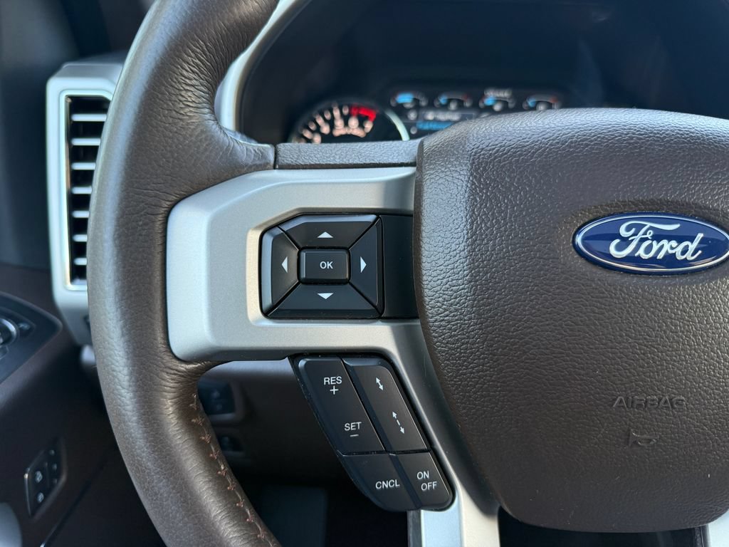 Used 2020 Ford F150 King Ranch w/ Equipment Group 601A Luxury AWD/4WD image 33