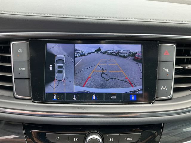 Used 2022 Buick Enclave Premium AWD/4WD image 14