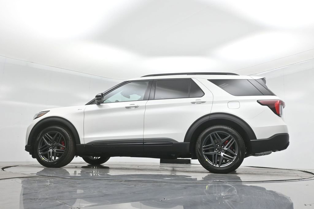 New 2025 Ford Explorer ST-Line w/ Premium Package image 57