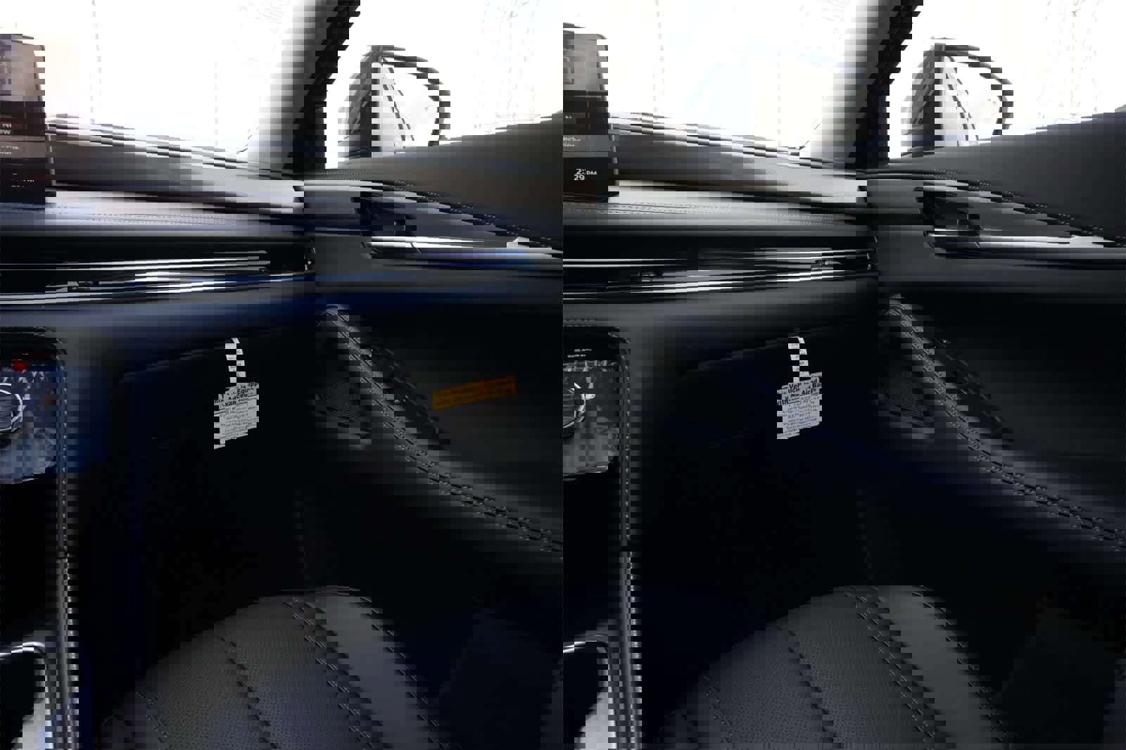 New 2026 INFINITI QX60 Pure image 8