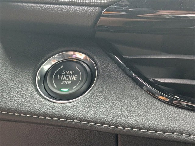 Used 2025 Buick Enclave Sport Touring w/ Power Package image 32