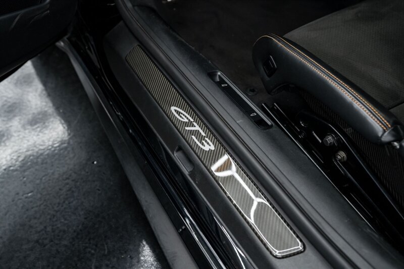 Used 2022 Porsche 911 GT3 RWD image 38