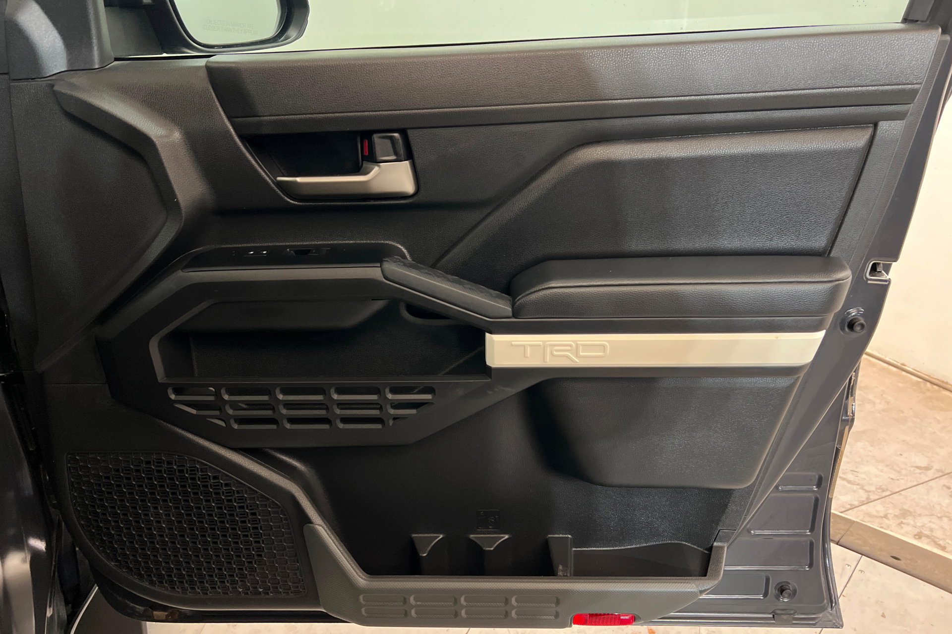 Used 2024 Toyota Tacoma TRD Off-Road image 22