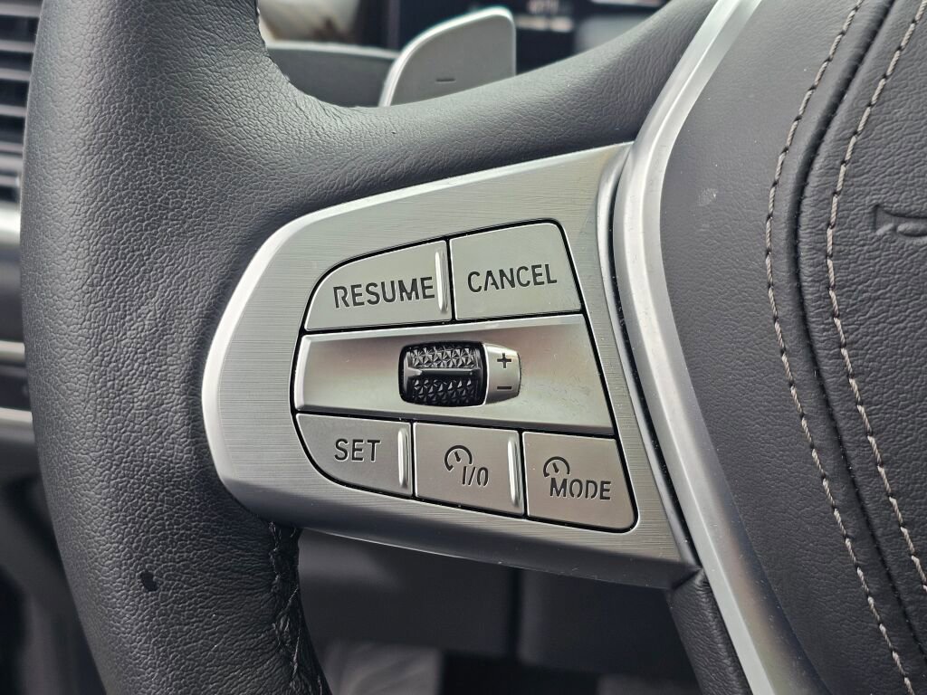 Used 2026 BMW X7 xDrive40i image 37
