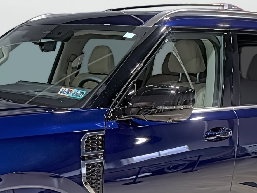 New 2025 Nissan Armada Platinum Reserve AWD/4WD image 8