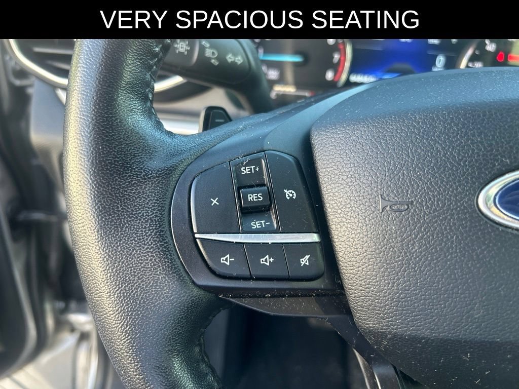 Used 2020 Ford Explorer XLT w/ Equipment Group 202A RWD image 21