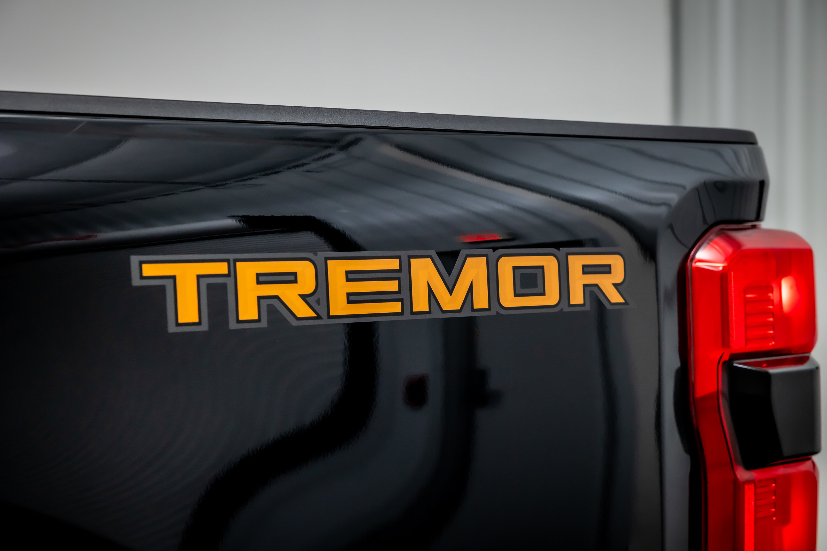 Used 2024 Ford F250 King Ranch w/ Tremor Off-Road Package image 14