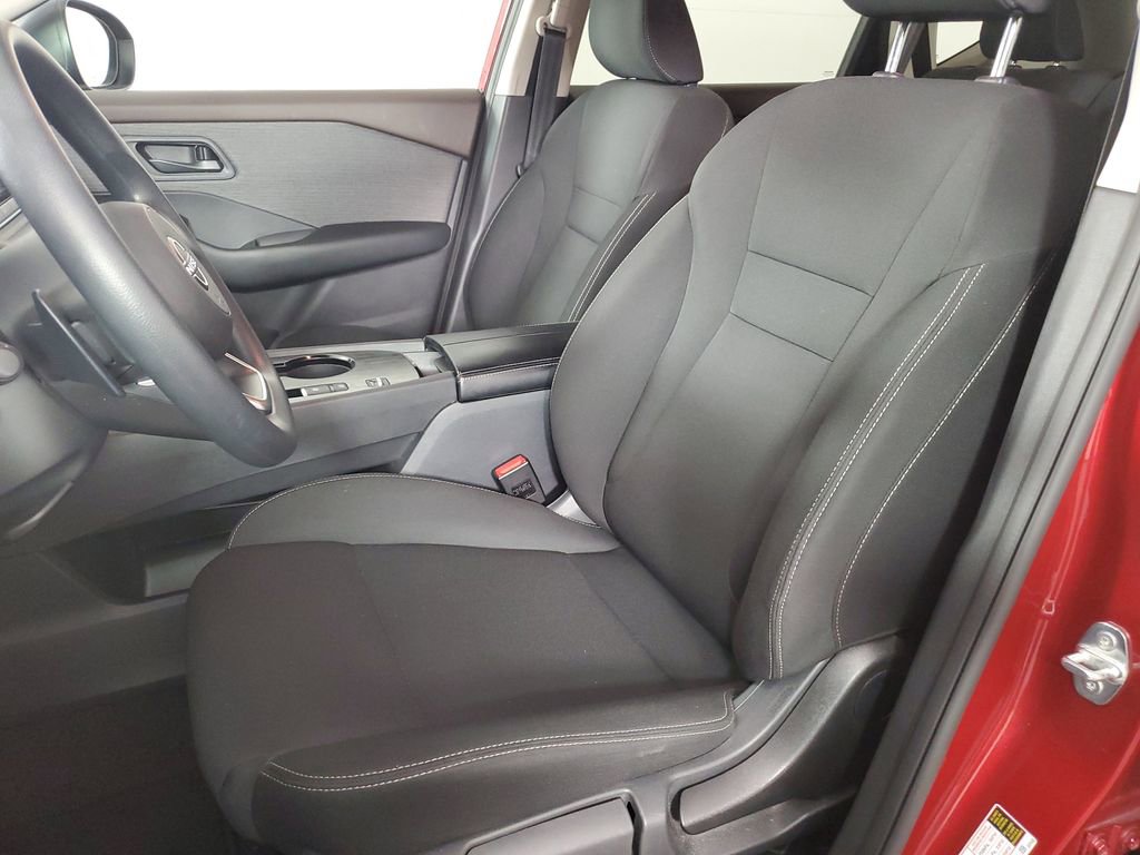 Used 2023 Nissan Rogue S image 12