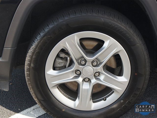 Used 2024 Jeep Compass Latitude image 19