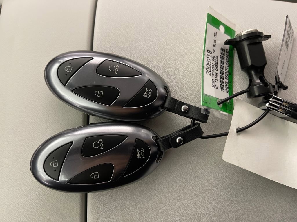 New 2026 Hyundai Palisade FWD Hybrid image 26