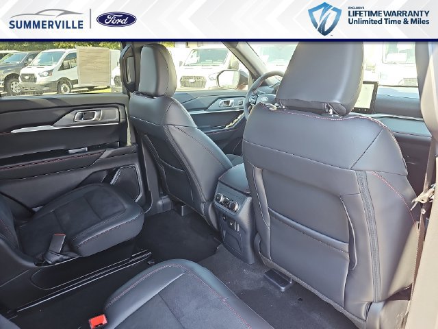 New 2026 Ford Explorer ST RWD image 12