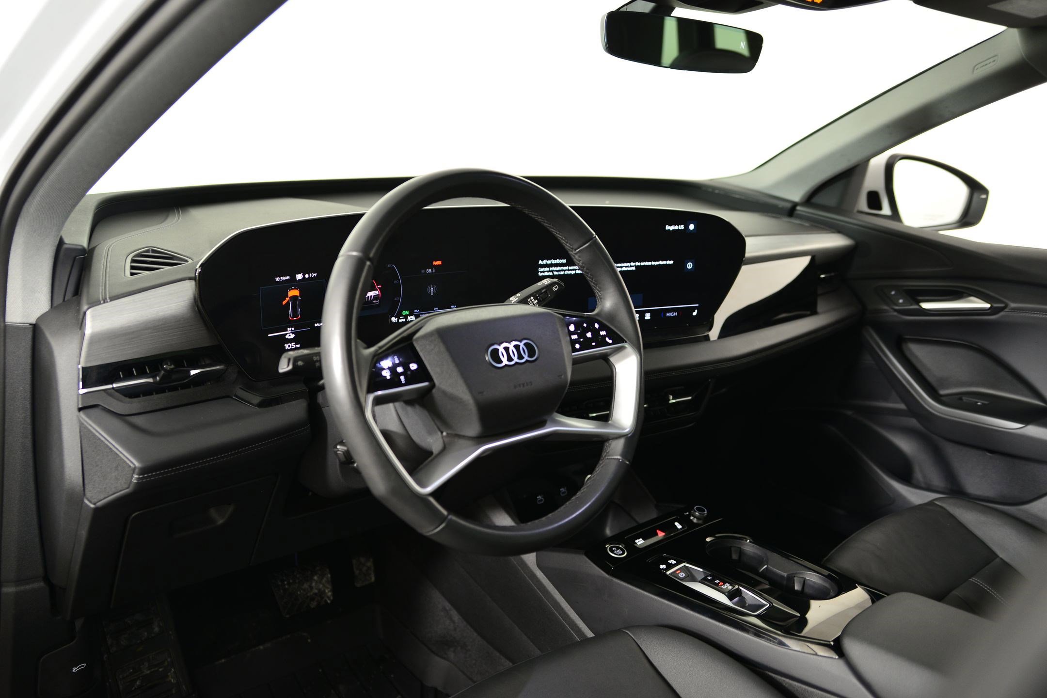 Certified 2025 Audi Q6 e-tron Premium w/ Convenience Package image 3