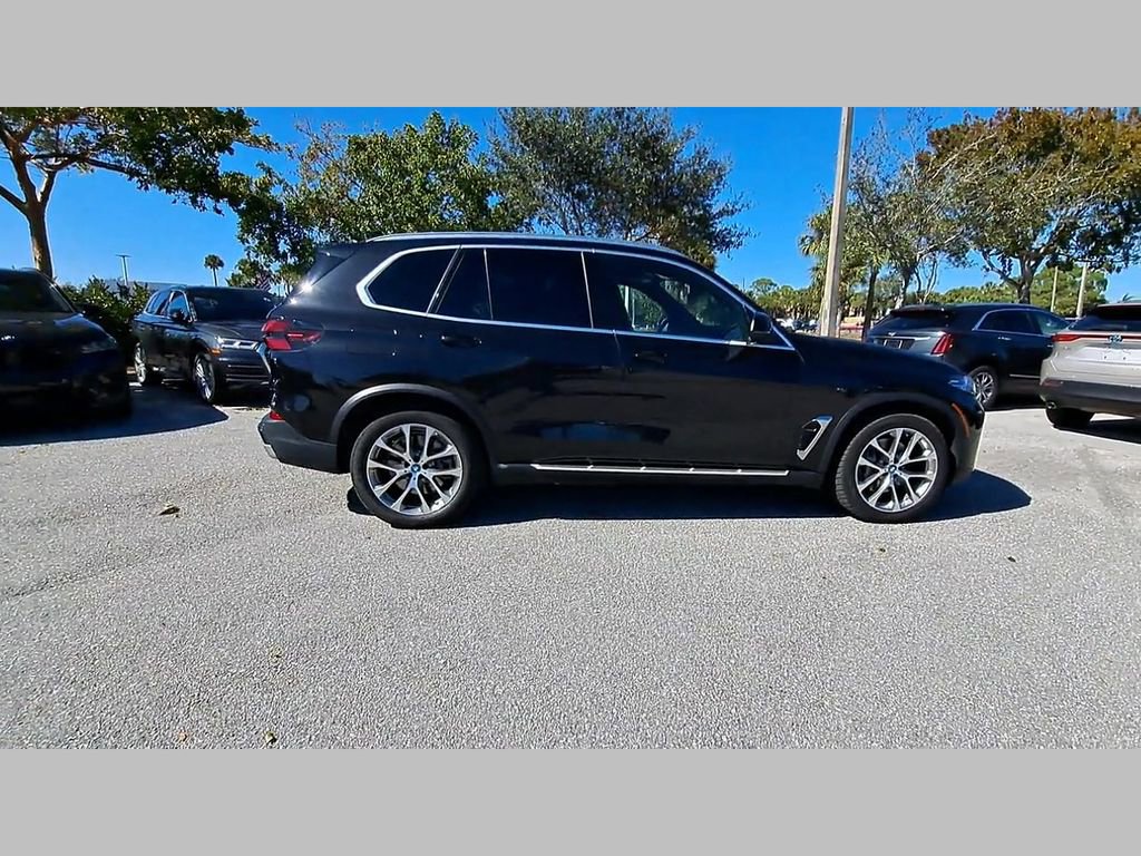 Used 2024 BMW X5 xDrive50e image 31