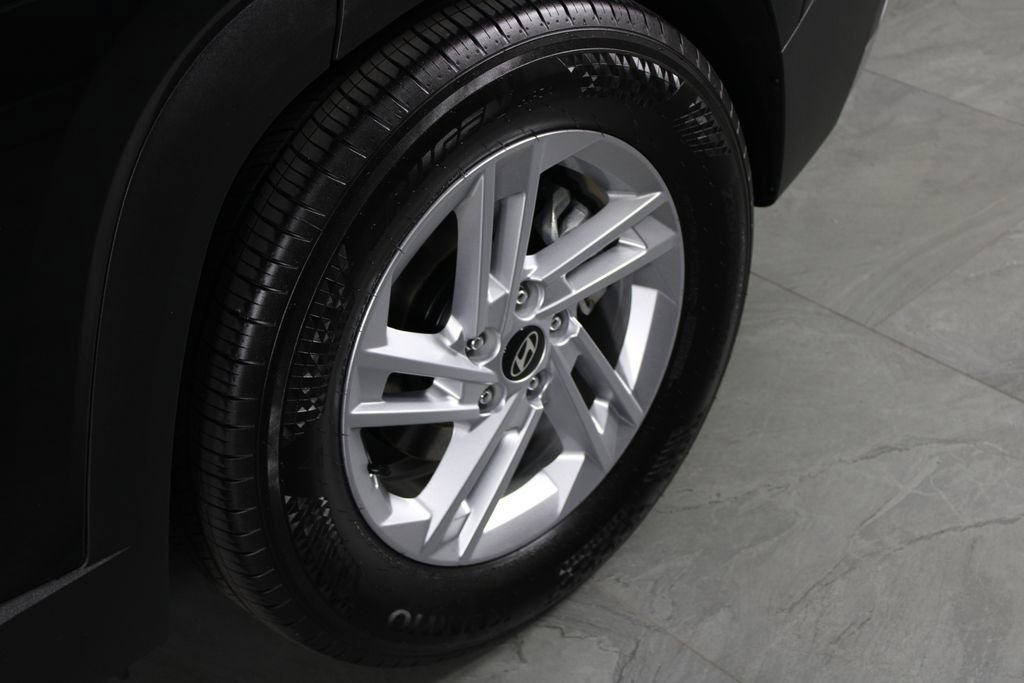 Certified 2026 Hyundai Tucson SE image 12