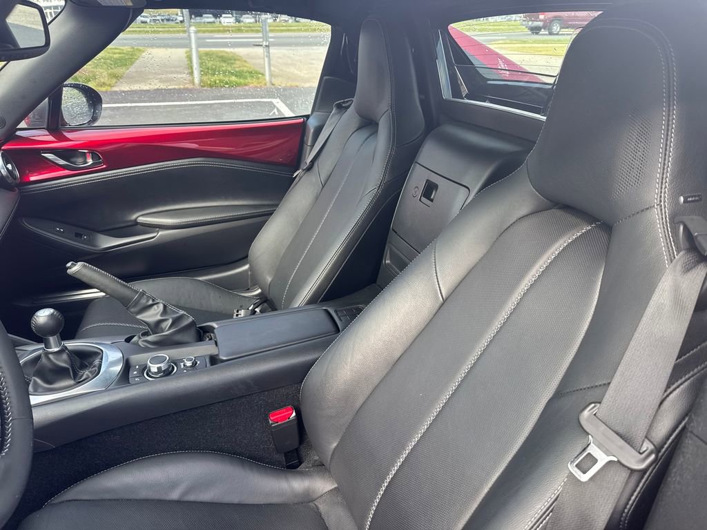 Used 2023 MAZDA MX-5 Miata Grand Touring image 9