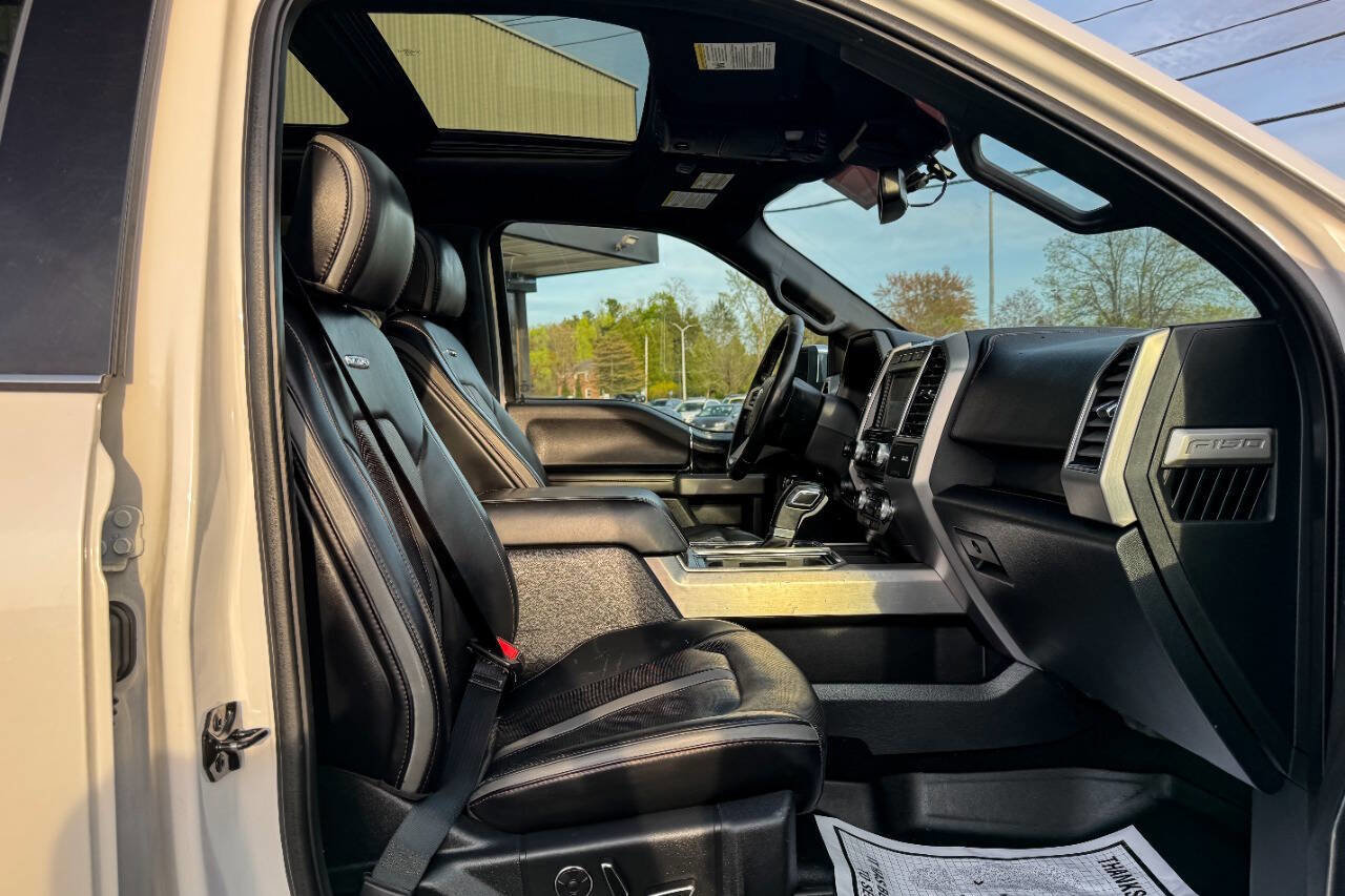 Used 2018 Ford F150 Platinum w/ Equipment Group 701A Luxury image 11