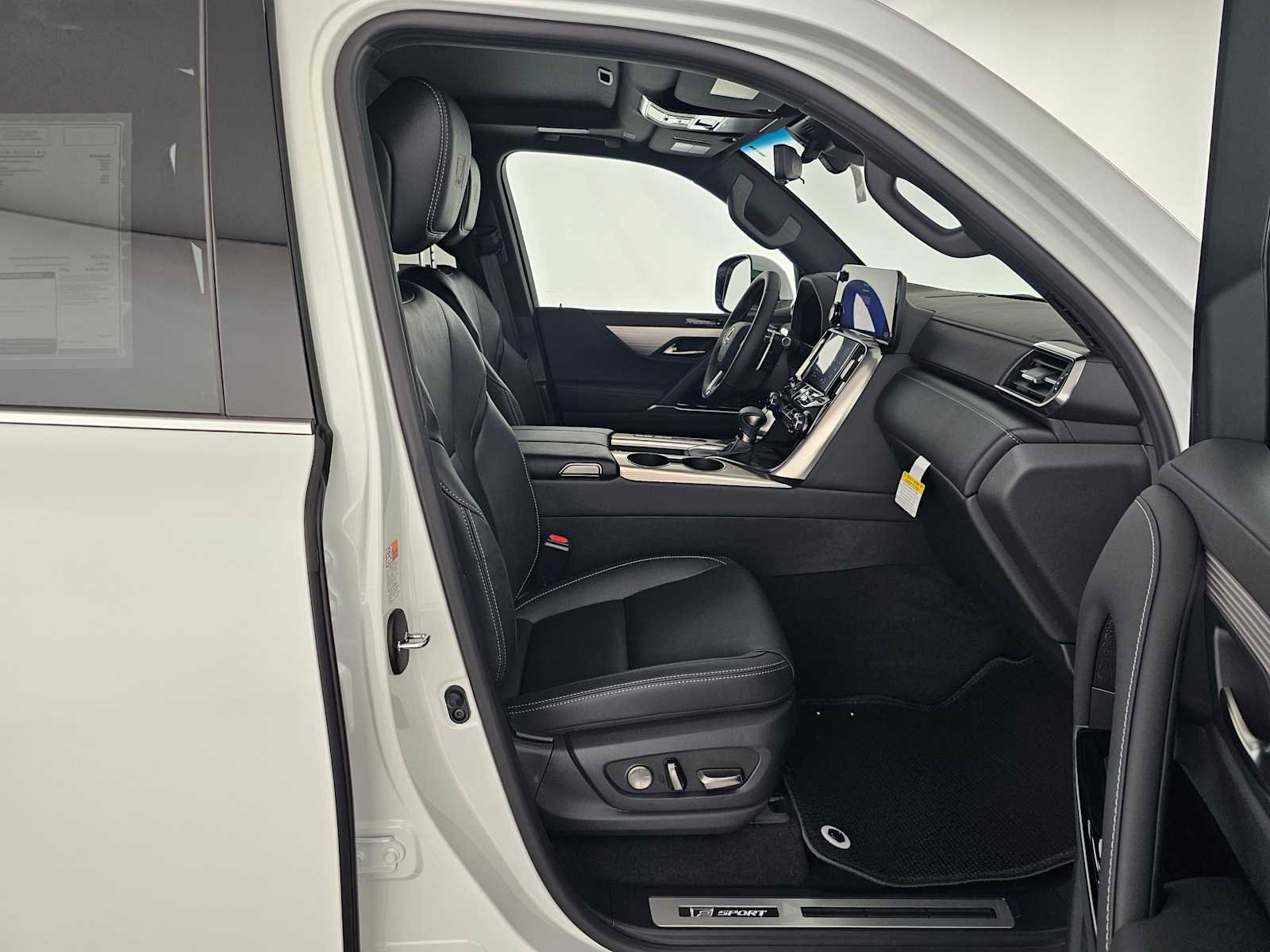 New 2026 Lexus LX 600 F Sport image 10