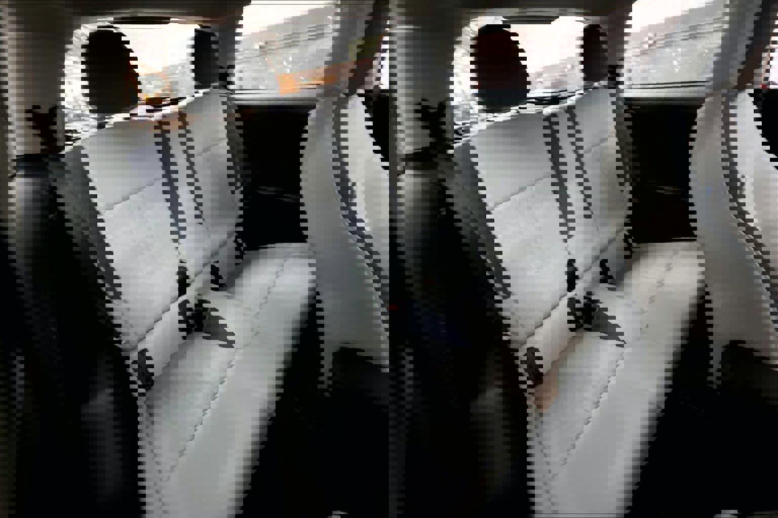 Used 2025 MINI Cooper 2-Door Hardtop image 29