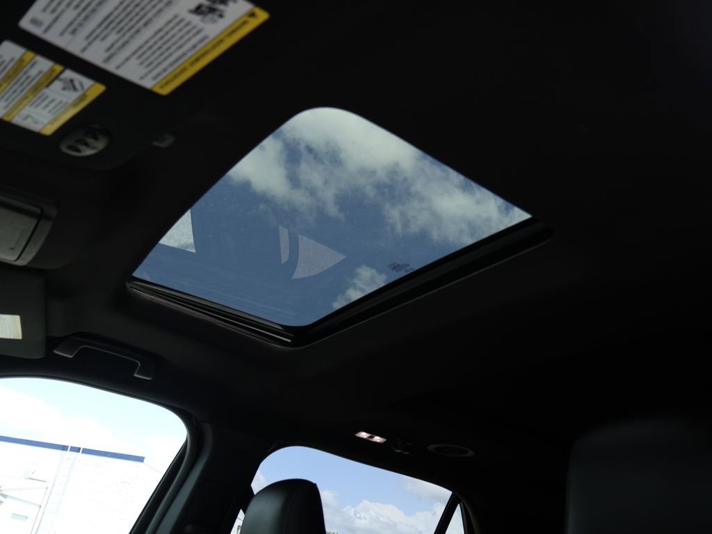 Used 2019 Ford Explorer Limited w/ Safe & Smart Package AWD/4WD image 41