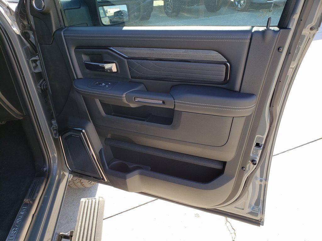 New 2026 RAM 2500 Limited image 17