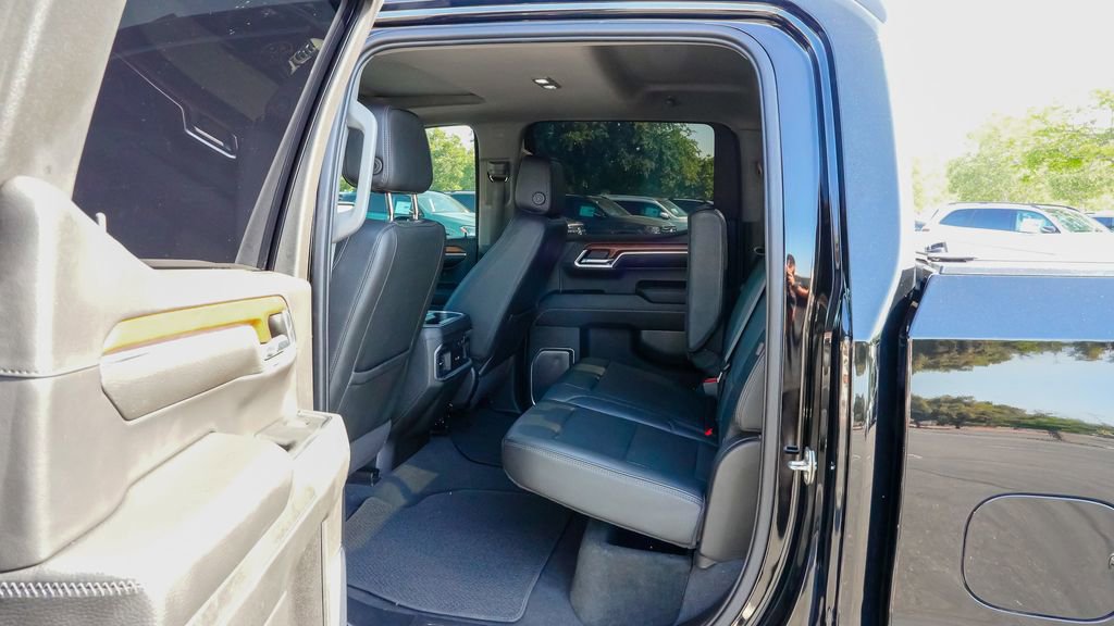 Used 2023 GMC Sierra 1500 Denali w/ Denali Reserve Package AWD/4WD image 15