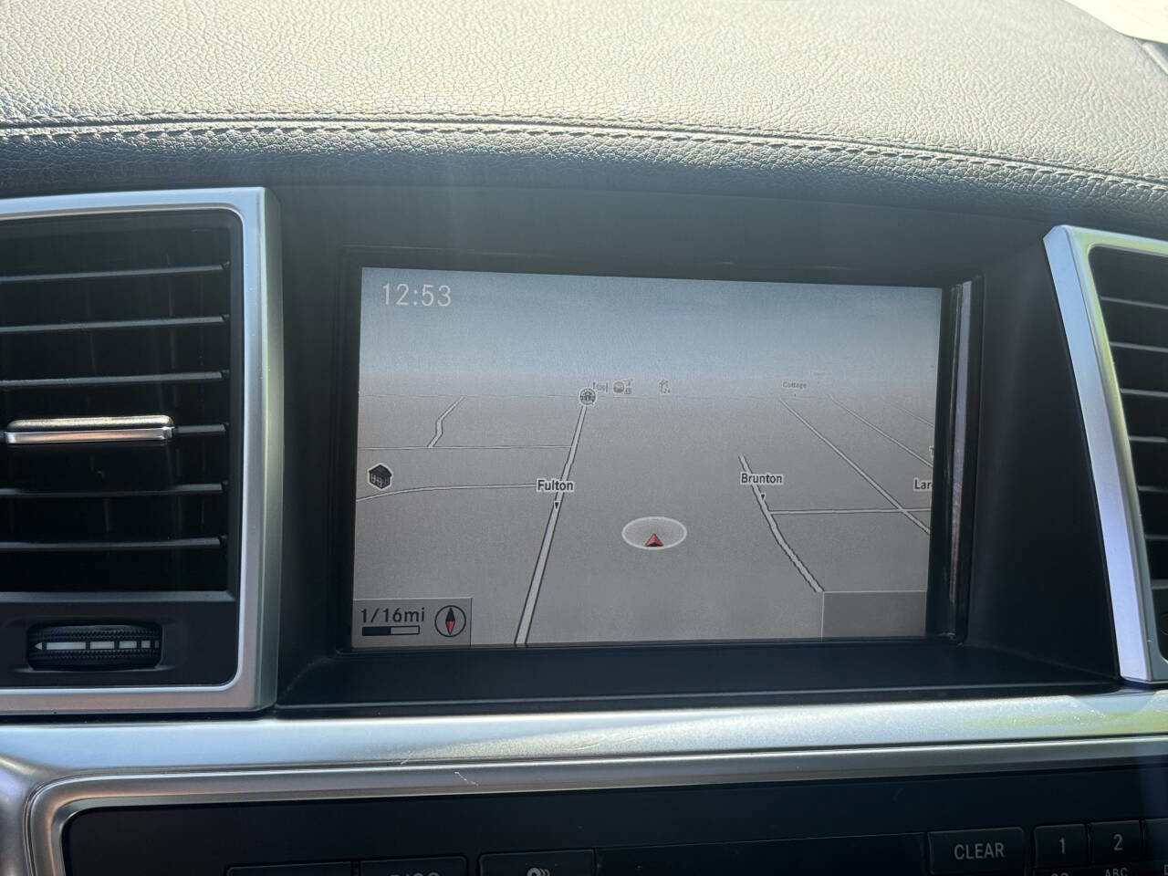 Used 2013 Mercedes-Benz GL 450 GL 450 4MATIC AWD 4dr SUV image 9