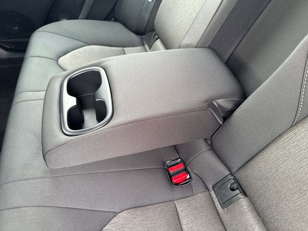 Used 2023 Toyota Camry LE image 33