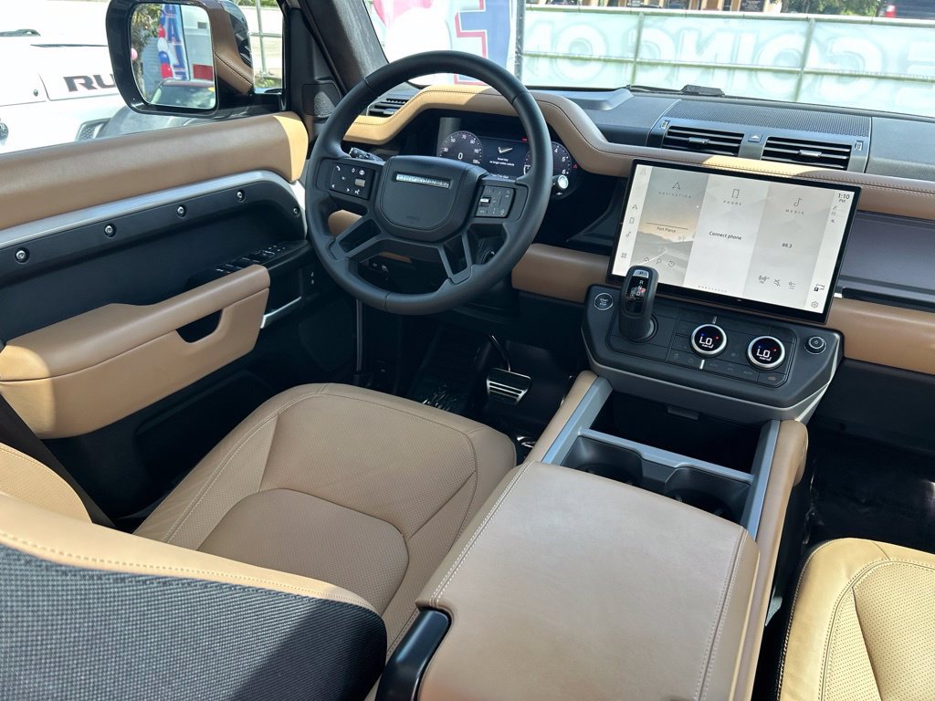 Used 2026 Land Rover Defender 130 X AWD/4WD image 9