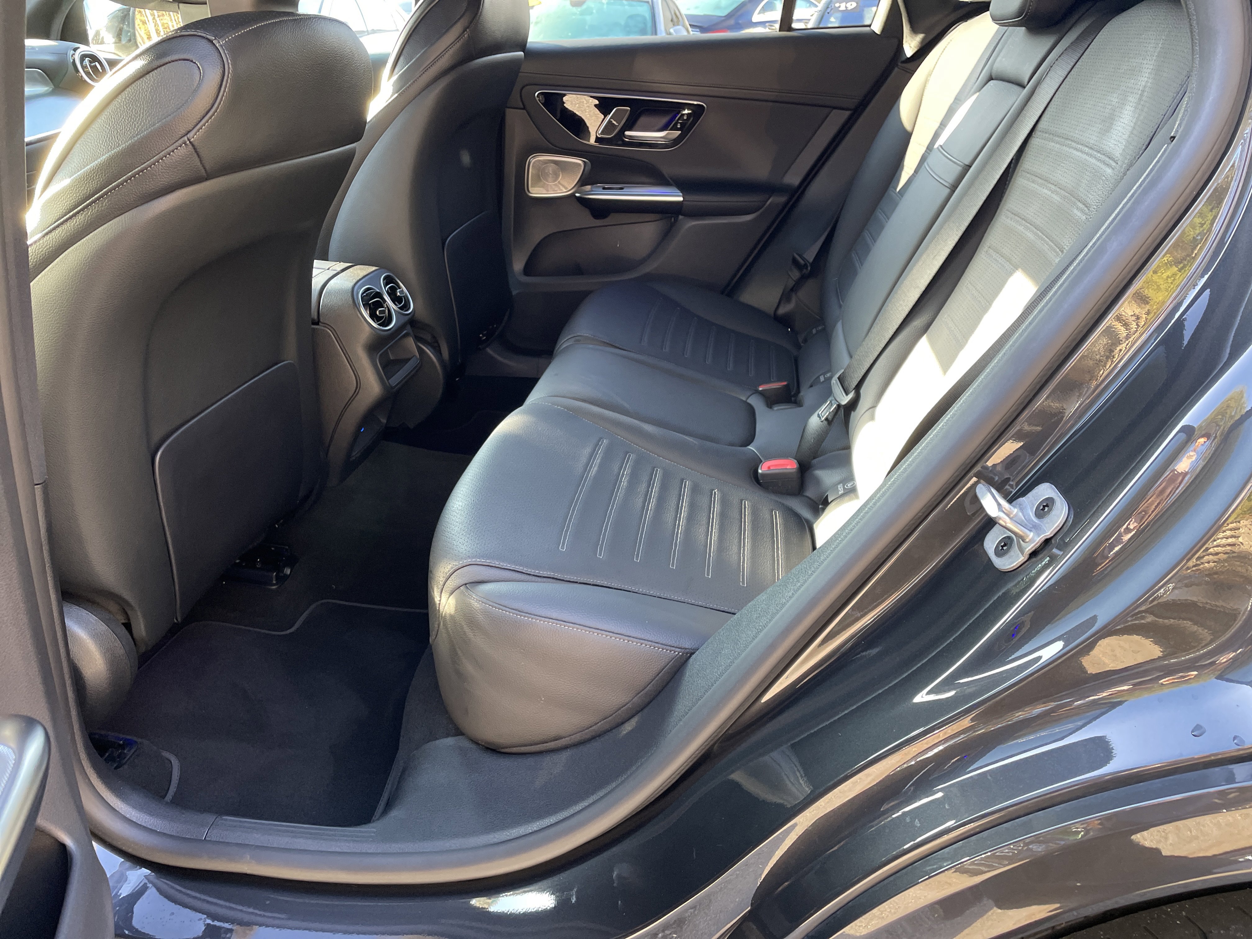 Certified 2024 Mercedes-Benz GLC 300 w/ AMG Line image 39