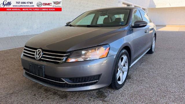 Used 2012 Volkswagen Passat 2.5 SE FWD image 1