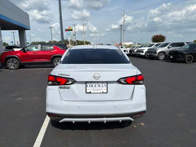 Used 2025 Nissan Versa SV w/ Trunk Package FWD image 24