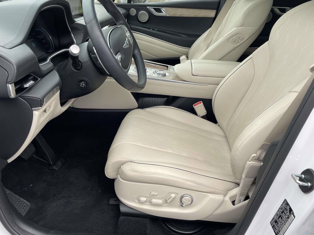 Used 2023 Genesis GV80 3.5T Advanced + w/ Cargo Package image 20