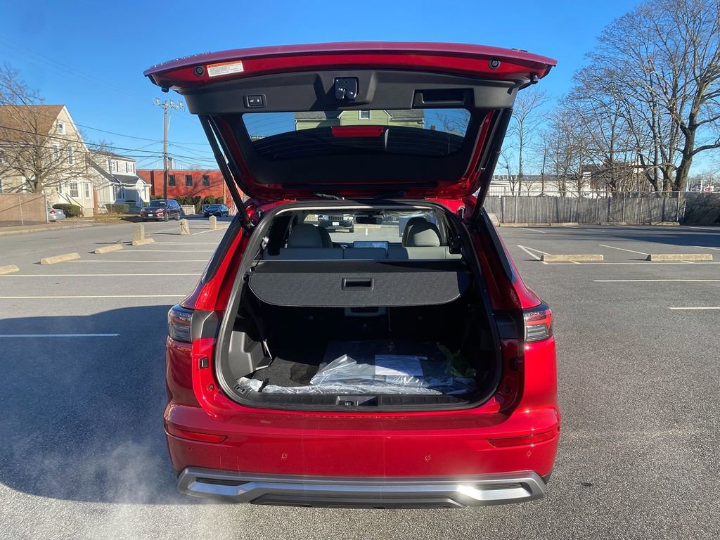 New 2026 Mitsubishi Outlander SE image 24