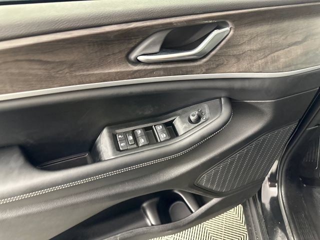 New 2026 Jeep Grand Cherokee Altitude AWD/4WD image 21