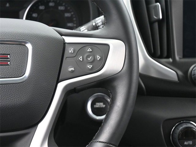 Used 2023 GMC Terrain SLT w/ LPO, Floor Liner Package image 29