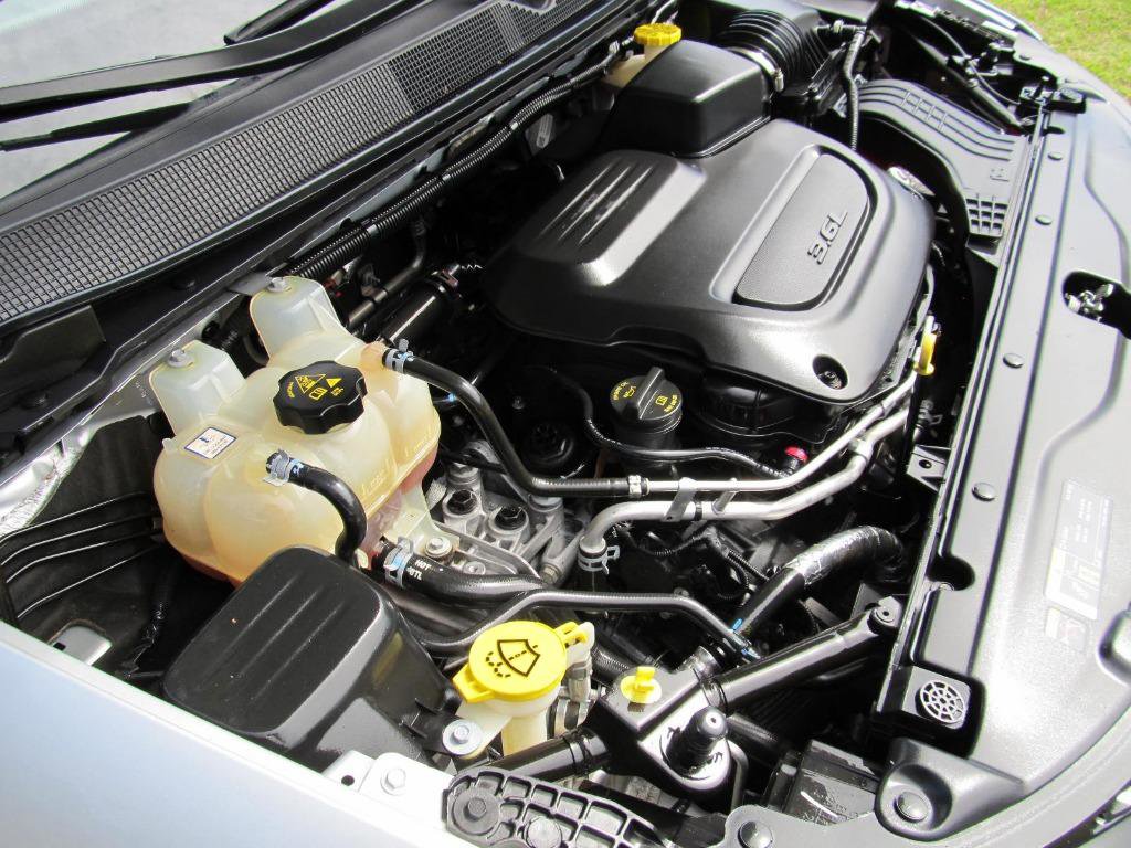 Used 2023 Chrysler Voyager LX image 49