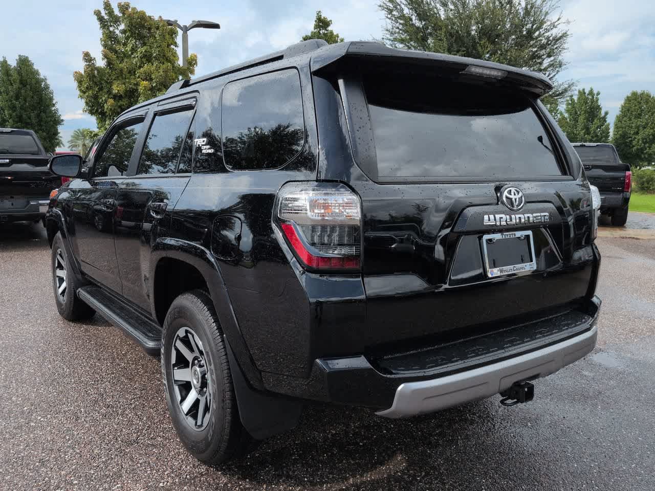 Certified 2024 Toyota 4Runner TRD Off-Road Premium w/ Moonroof Package AWD/4WD image 4