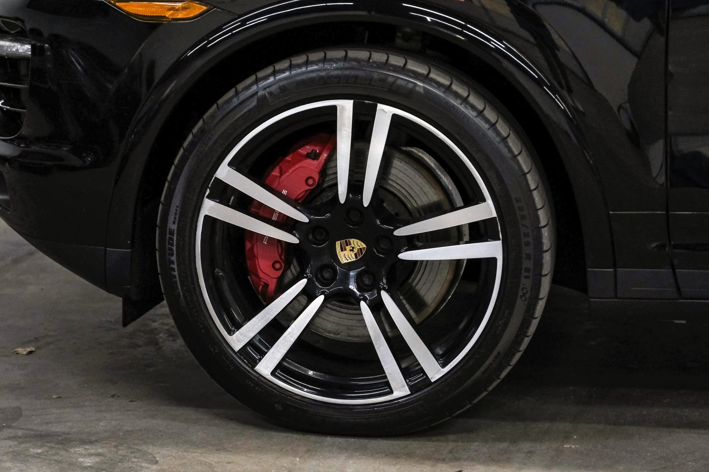 Used 2014 Porsche Cayenne Turbo S AWD/4WD image 60