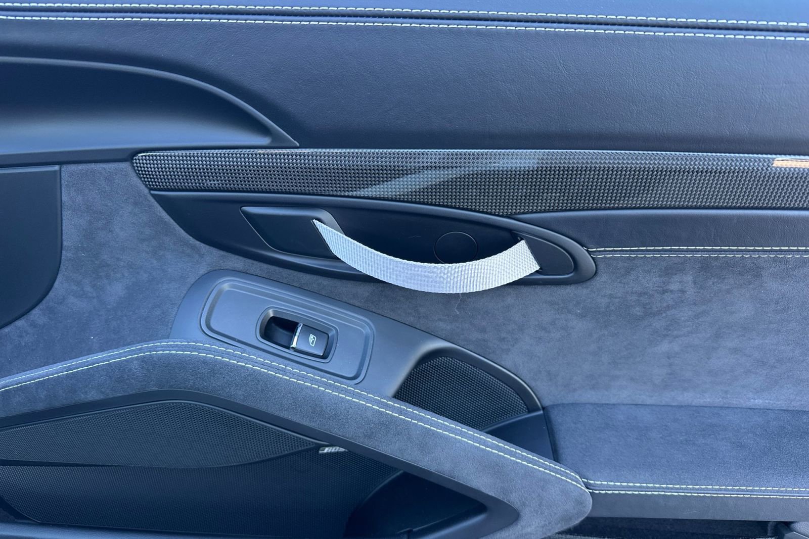 Used 2019 Porsche 911 GT3 RS image 19