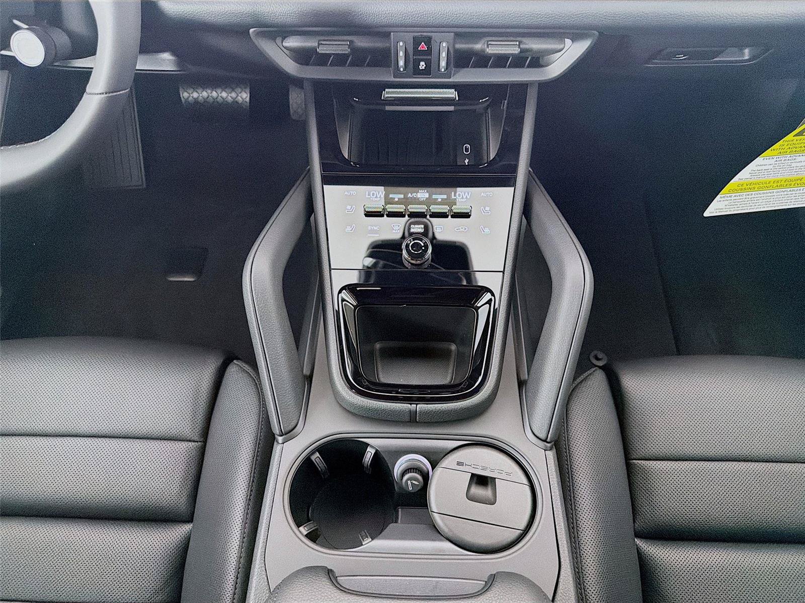 New 2026 Porsche Cayenne AWD/4WD image 18